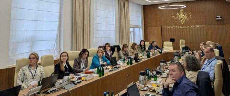 SASTANAK ČASNIKA ZA VEZU MREŽE VRHOVNIH REVIZIJSKIH INSTITUCIJA ZEMALJA KANDIDATA I POTENCIJALNIH KANDIDATA ZA ČLANSTVO U EUROPSKOJ UNIJI I SASTANAK ČASNIKA ZA VEZU KONTAKTNOG ODBORA